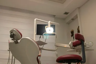 Emergency Playbook: Turn Dental Crisis Into Loyalty